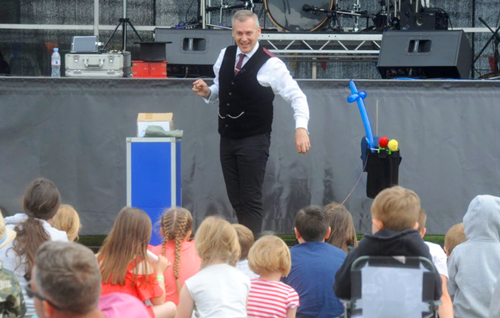 Malcolm-the-the-best-magician-london-2-