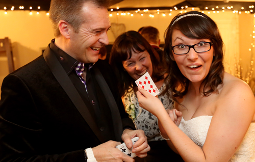 Malcolm-the-wedding-magician-london-